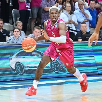 TJ Shorts II Telekom Baskets Bonn, 00 pulls to the basket Telekom Baskets Bonn vs MHP Riesen Ludwigsburg, basketball, easy Credit BBL, 1 semifinals, 2022 2023 season, 29 05 2023 Telekom Baskets Bonn vs MHP Riesen Ludwigsburg, basketball, easy Credit BBL, 2022 2023 season, 1 semifinals, 29 05 2023 Bonn Copyright: xEibner-Pressefoto ThomasxHaeslerx EP_EER