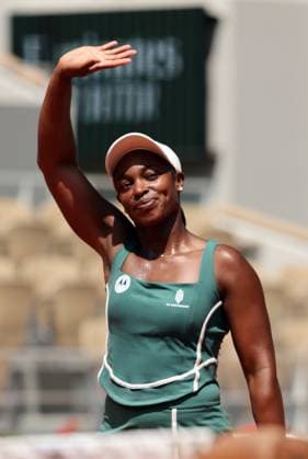 US Sloane Stephens celebrate her win against Czech Karolina Pliskova during the French Tennis Open s first-round matches at Roland Garros in Paris, France, on Monday, May 29, 2023. Stephens won 6-0, 6-4.  PAR20230529513 MAYAxVIDON-WHITE