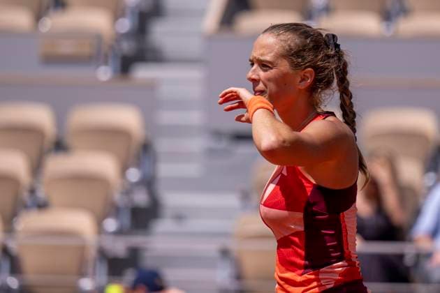 Roland Garros 2023 PARIS, IF - 30.05.2023: ROLAND GARROS 2023 - Lucia Bronzetti during the match between Ons Jabeur and Lucia Bronzetti at the Roland Garros 2023 tournament held in Paris, France. Jabeur won 2-0 (Photo: Richard Callis Fotoarena) x2381901x  RichardxCallis