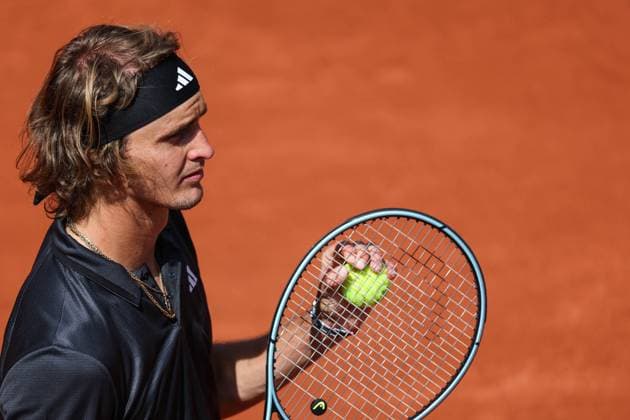 2023 French Open - Day Three Alexander ZVEREV (GER) in action during his match against Lloyd HARRIS (RSA) on Simonne-MATHIEU court in The French Open Roland Garros 2023 tennis tournament day three. Paris France  Copyright: xIbrahimxEzzatx originalFilename:ezzat-notitle230530_npBiA.jpg