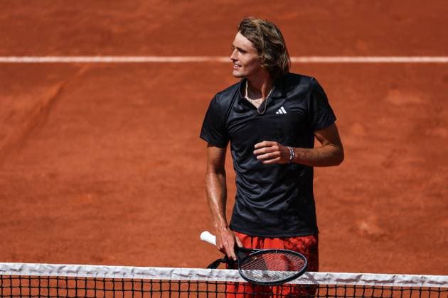 2023 French Open - Day Three Alexander ZVEREV (GER) in action during his match against Lloyd HARRIS (RSA) on Simonne-MATHIEU court in The French Open Roland Garros 2023 tennis tournament day three. Paris France  Copyright: xIbrahimxEzzatx originalFilename:ezzat-notitle230530_npaTr.jpg