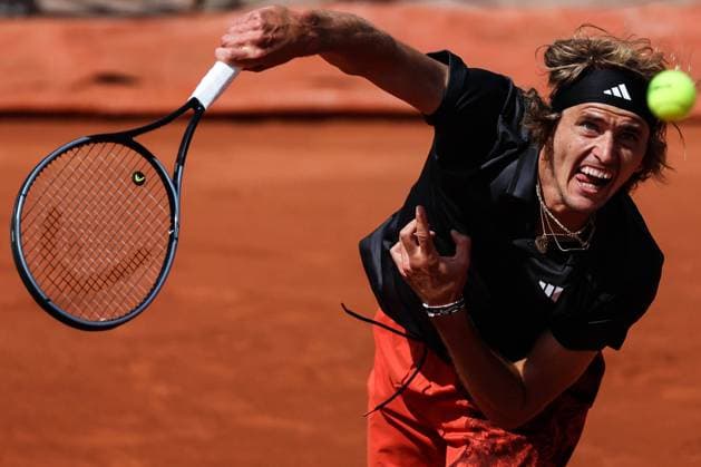 Sport Themen der Woche KW22 Sport Bilder des Tages 2023 French Open - Day Three Alexander ZVEREV (GER) in action during his match against Lloyd HARRIS (RSA) on Simonne-MATHIEU court in The French Open Roland Garros 2023 tennis tournament day three. Paris France  Copyright: xIbrahimxEzzatx originalFilename:ezzat-notitle230530_npKAG.jpg