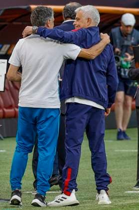 Sevilla s head coach Jose Luis Mendilibar (L) greets Roma s head coach Jose Mourinho (R) at Puskas Arena, in Budapest, Hungary, 30 May 2023. Sevilla FC will face AS Roma in the UEFA Europa League final soccer match on 31 May. Eve of the UEFA Europa League final !ACHTUNG: NUR REDAKTIONELLE NUTZUNG!  Copyright: xJulioxMunozx GRAF411 20230530-11e6d72abad35919830098f8aa934f0406c6b3ba