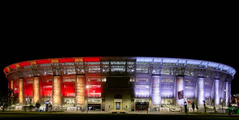 Sport Bilder des Tages Sevilla v AS Roma, UEFA Europa League Final 2023, Pre press conference, PK, Pressekonferenz & Training, Puskas Arena, Budapest, Hungary. - 30th May 2023. Puskas Arena lite up in AS Roma & Sevilla club colours ahead of The UEFA Europa League Final 2023. - Sevilla v AS Roma, UEFA Europa League Final 2023, Pre Press Conference & Training, Puskas Arena, Budapest, Hungary. - 30th May 2023. Budapest Puskas Arena Hungary Copyright: xDanxWeirx CP_UEFA_Europa_League_Final_2023_Press_Conference_Training_51