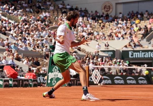 World number 2 seeded Daniil Medvedev of Russia returns the ball to Thiago Seyboth Wild of Brazil during their first-round match at Roland Garros French Tennis Open in Paris, France, on Tuesday, May 30, 2023. Seyboth Wild won 7-6, 6-7, 2-6, 6-3, 6-4.  PAR20230530129 MAYAxVIDON-WHITE