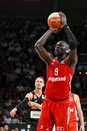 30 05 2023, Audi Dome, Germany, Munich, FC Bayern Muenchen Basketball vs ratiopharm ulm Basketball Bundesliga Playoffs Semifinals Game 2, Isaac Bonga FC Bayern Muenchen Basketball in action, on the ball, individual action Photo H Langer, H Langer Audi Dome Munich Germany 541_ FCBULM20230530_131 Langer-541