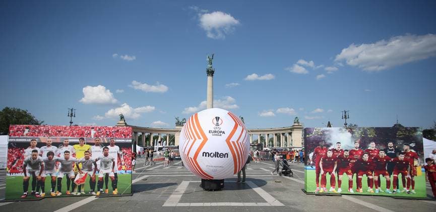 Sevilla v AS Roma, UEFA Europa League Final 2023, Puskas Arena, Budapest, Hungary. - 31st May 2023 General view of a large inflatable UEFA Europa League match ball in Heroes Square ahead of the UEFA Europa League Final at the Puskas Arena, Budapest. - Sevilla v AS Roma, UEFA Europa League Final 2023, Puskas Arena, Budapest, Hungary. - 31st May 2023. Budapest Puskas Arena Hungary Copyright: xDanxWeirx CP_UEFA_Europa_League_Final_2023_09