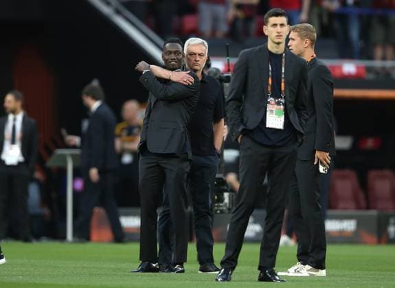 Sevilla v AS Roma, UEFA Europa League Final 2023, Puskas Arena, Budapest, Hungary. - 31st May 2023 Jose Mourinho Manager of Roma & Ebrima Darboe of Roma on a pre match pitch walk with his players. - Sevilla v AS Roma, UEFA Europa League Final 2023, Puskas Arena, Budapest, Hungary. - 31st May 2023. Budapest Puskas Arena Hungary Copyright: xDanxWeirx CP_UEFA_Europa_League_Final_2023_29