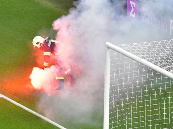 Firefighter on duty extinguishing a torch at the football match between Sevilla FC and AS Roma, Europa League final, held at the Ferenc Puskas Arena in Budapest, Wednesday May 31, 2023 Budapest Copyright: xRazvanxPasarica SPORTxPICTURESx