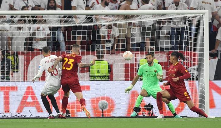 Budapest, Hungary, 31st May 2023. Sevilla equalise through and own goal during the UEFA Europa League Final match at Puskas Arena, Budapest. Picture credit should read: David Klein Sportimage EDITORIAL USE ONLY. No use with unauthorised audio, video, data, fixture lists, club league logos or live services. Online in-match use limited to 120 images, no video emulation. No use in betting, games or single club league player publications. SPI-2471-0107