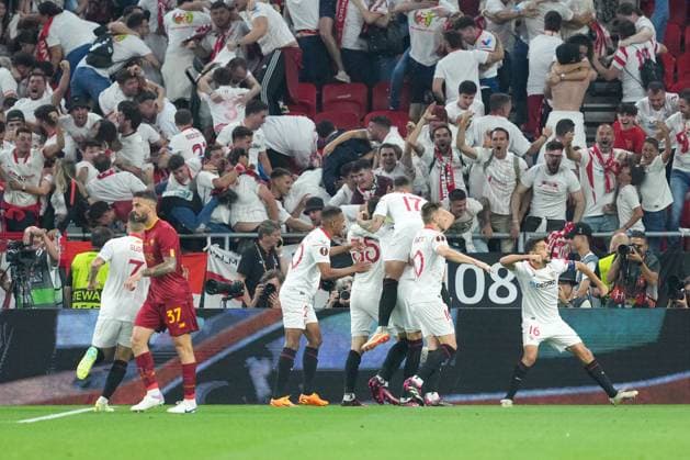 Sevilla FC v AS Roma - UEFA Europa League: Final Lucas Ocampos of Sevilla FC celebrates after scoring 1-1 during the UEFA Europa League final match between Sevilla FC and AS Roma at Puskas Arena, Budapest, Hungary on May 31, 2023. Budapest Budapest Hungary  Copyright: xGiuseppexMaffiax originalFilename:maffia-sevillaf230531_npymn.jpg
