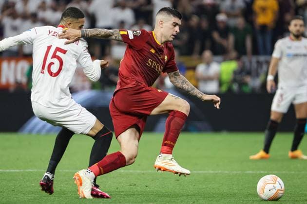 SOCCER - UEFA EL, Sevilla vs Roma BUDAPEST,HUNGARY,31.MAY.23 - SOCCER - UEFA Europa League, final, FC Sevilla vs AS Roma. Image shows Youssef en Nesyri (Sevilla).  GEPAxpictures xCsabaxDoemoetoer