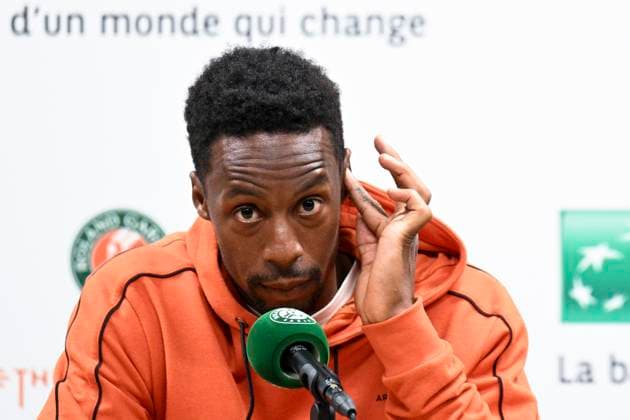 Sport Bilder des Tages Gael Monfils (Fra) en conference de presse pour annoncer son forfait suite a des douleurs a un poignee TENNIS : Conference de presse - Roland Garros 2023 - Paris - 31 05 2023 JBAutissier Panoramic 