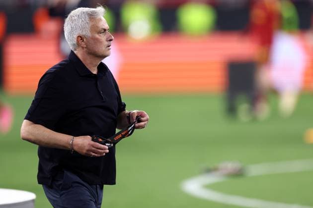 Sevilla Fc - As Roma Jose Mourinho, head coach of As Roma looks dejected at the end of the Uefa Europa League final match beetween Sevilla Fc and As Roma at Puskas Arena on May 31 2023 in Budapest, Hungary . Budapest Puskas Arena Hungary Copyright: xMarcoxCanonierox