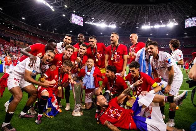 Sevilla FC v AS Roma, UEFA Europa League final, Budapest, Hungary Budapest, Hungary. 31st, May 2023. The players of Sevilla FC celebrate the victory after the UEFA Europa League final between Sevilla FC and As Roma at the Puskas Arena in Hungary. Budapest Hungary  Copyright: xGonzalesxPhoto BalazsxPopalx