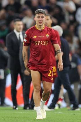 Budapest, Hungary: 31.05.2023: Dybala tears after defeat at end of the Final UEFA Europa League 2023 match between Sevilla FC vs AS Roma at Puskas Arena of Budapest in Hungary  Copyright: xmarcoxiacobuccix xipa-agency.netx xmarcoxiacobuccix 0 IPA_IPA38353970