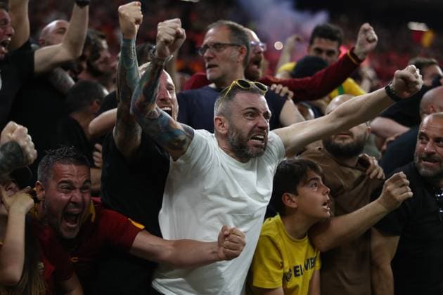 Budapest, Hungary: 31.05.2023:Roma fans on the stan during the Final UEFA Europa League 2023 match between Sevilla FC vs AS Roma at Puskas Arena of Budapest in Hungary  Copyright: xmarcoxiacobuccix xipa-agency.netx xmarcoxiacobuccix 0 IPA_IPA38354910
