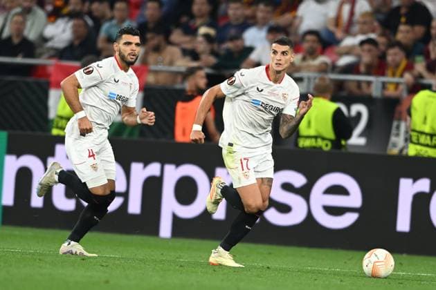 Erik Lamela (Sevilla FC)Karim Rekik (Sevilla FC) during the UEFAEuropa League Final match between Sevilla 5-2 (d.c.r.) Roma at Puskas Arena on May 31, 2023 in Budapest, Hungary. Noxthirdxpartyxsales  (220129754)