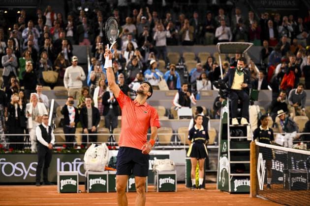 Joie de Novak Djokovic (Srb) TENNIS : Roland Garros 2023 - Paris - 31 05 2023 JBAutissier Panoramic 