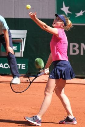 June 1, 2023, Paris, Paris, France: LINDA MOSKOVA of Czech Republic return the ball to ELENA RYBAKINA of Kazakhstan.during the Day 5 of the WomenÃ¢â‚¬â ¢s French Open 2023, Grand Slam tennis womens tournament at the Roland Garros Stadium - Paris France Paris France - ZUMAp119 20230601_zaf_p119_006 Copyright: xPierrexSteveninx