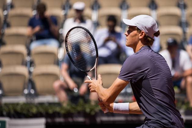 TENNIS - ATP, Tennis Herren French Open 2023 PARIS,FRANCE,01.JUN.23 - TENNIS - ATP World Tour, French Open, Roland Garros, Grand Slam. Image shows Jannick Sinner (ITA).  GEPAxpictures