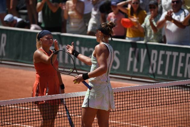 Tennis : Roland Garros 2023 - France - Beatriz Haddad Maia - Bresil Tennis : Roland Garros 2023 - France - 01 06 23 ChrysleneCaillaud Panoramic 