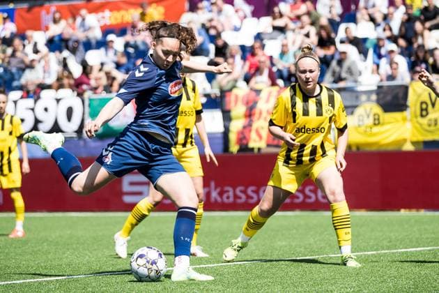WESTENERGIE Socca Cup Essen 01 06 2023 Lotta Cordes 1 FC Koeln, 15 , Allegra Gerres Borussia Dortmund, 14 WESTENERGIE Socca Cup, Borussia Dortmund vs 1 FC Koeln, 01 06 2023 Copyright: xBEAUTIFULxSPORTS Wunderlx