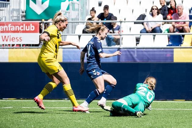 WESTENERGIE Socca Cup Essen 01 06 2023 Weronika Zaistowska 1 FC Koeln, 24 , Lena Koelmel Borussia Dortmund, 20 WESTENERGIE Socca Cup, Borussia Dortmund vs 1 FC Koeln, 01 06 2023 Copyright: xBEAUTIFULxSPORTS Wunderlx