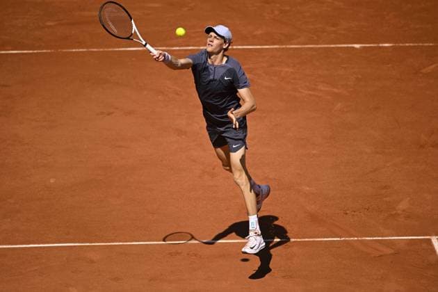 Jannik Sinner (ITA) TENNIS : Roland Garros 2023 - Paris - 01 06 2023 JBAutissier Panoramic 