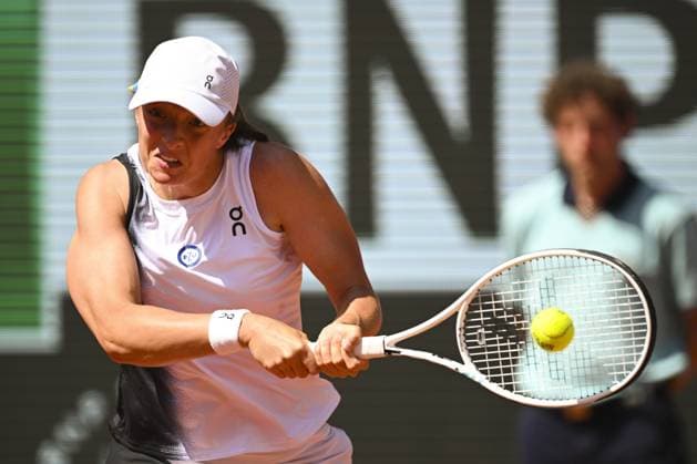 Iga Swiatek (Pol) TENNIS : Roland Garros 2023 - Paris - 01 06 2023 JBAutissier Panoramic 