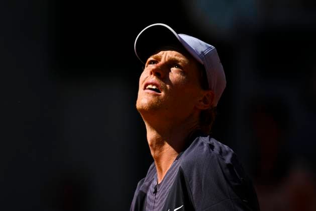 Jannik Sinner (ITA) TENNIS : Roland Garros 2023 - Paris - 01 06 2023 JBAutissier Panoramic 