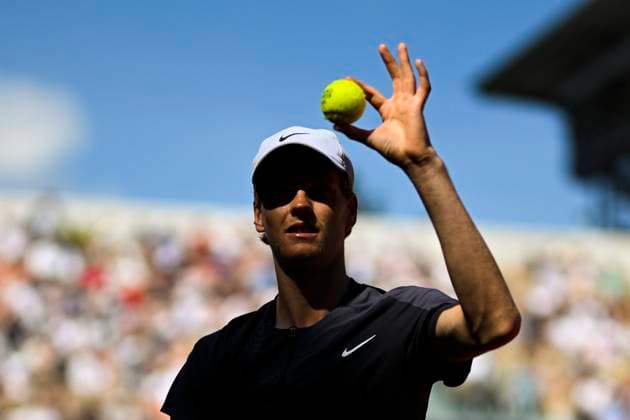 Jannik Sinner (ITA) TENNIS : Roland Garros 2023 - Paris - 01 06 2023 JBAutissier Panoramic 