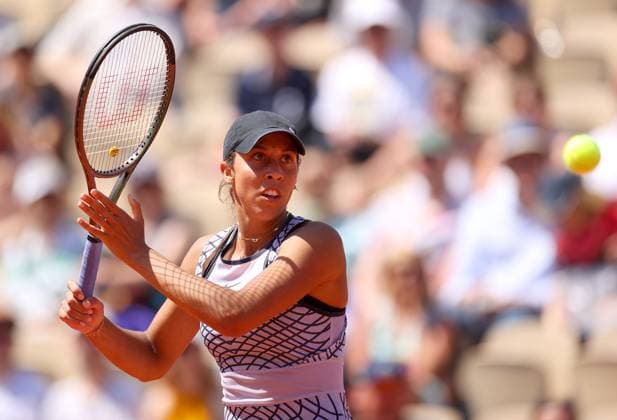 Mandatory Credit: Photo by Ella Ling Shutterstock (13940064aj) Madison Keys of USA in action French Open Tennis, Day 5, Roland Garros, Paris, France - 01 June 2023 French Open Tennis, Day 5, Roland Garros, Paris, France - 01 June 2023  Copyright: xEllaxLing Shutterstockx 13940064aj