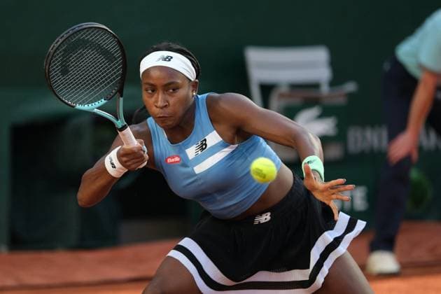 June 1, 2023, Paris, Paris, France: COCO GAUFF of USA return the ball to REBEKA MASAROVA of Spain during the Day .5 of the WomenÃ¢â‚¬â ¢s French Open 2023, Grand Slam tennis womens tournament at the Roland Garros Stadium - Paris France Paris France - ZUMAp119 20230601_zaf_p119_083 Copyright: xPierrexSteveninx
