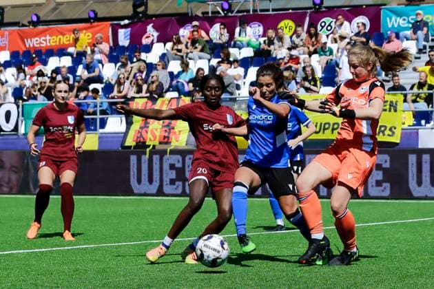 22 23 Womens soccer Westenergie women˜s socca cup on Kennedyplatz in downtown Essen Arminia Bielefeld Borussia Bocholt A pop-up stadium on Kennedyplatz, in the middle of downtown Essen, will be the venue for the Westenergie women˜s socca cup on June 1, 2023 The tournament is hosted by SGS Essen