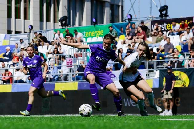 22 23 Womens soccer Westenergie women˜s socca cup on Kennedyplatz in downtown Essen A pop-up stadium on Kennedyplatz, in the heart of downtown Essen, will be the venue for the Westenergie women˜s socca cup on June 1, 2023 The tournament is being hosted by SGS Essen SGS Essen FSV Gütersloh