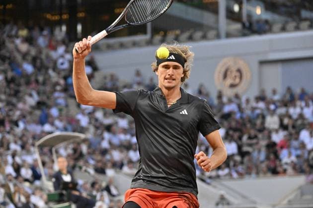 Tennis : Roland Garros 2023 - France - Alexander Zverev - Allemagne Tennis : Roland Garros 2023 - France - 01 06 23 ChrysleneCaillaud Panoramic 