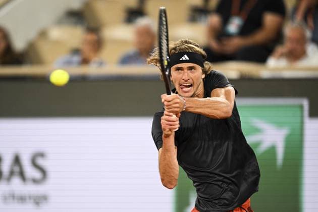 Alexander Zverev (ger) TENNIS : Roland Garros 2023 - Paris - 01 06 2023 JBAutissier Panoramic 