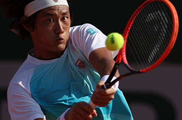 (230602) -- PARIS, June 2, 2023 -- Zhang Zhizhen of China competes during the men s singles second round match between Zhang Zhizhen of China and Thiago Agustin Tirante of Argentina at the French Open tennis tournament at Roland Garros in Paris, France, on June 1, 2023. ) (SP)FRANCE-PARIS-TENNIS-ROLAND GARROS-FRENCH OPEN-MEN S SINGLES GaoxJing 