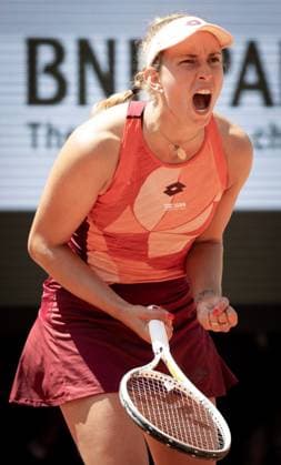 Sport Bilder des Tages Belgian Elise Mertens celebrates after winning a tennis match between Belgian Mertens (WTA28) and US Pegula (WTA3), in the third round of the women s singles at the Roland Garros French Open tennis tournament in Paris, France, Friday 02 June 2023. BENOITxDOPPAGNE  x68300771x