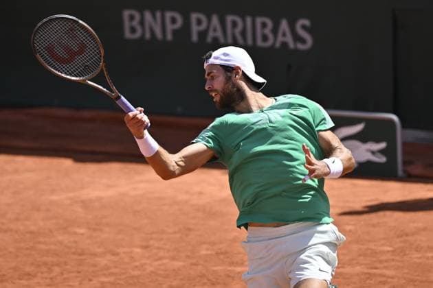 Tennis : Roland Garros 2023 - France - Karen Khachanov - Russie Tennis : Roland Garros 2023 - France - 02 06 23 ChrysleneCaillaud Panoramic 
