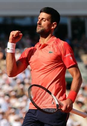 Third-seeded Novak Djokovic of Serbia plays against Alejandro Davidovich Fokina of Spain during their third-round match at the Roland Garros French Tennis Open in Paris, France, on Friday, June 2, 2023. Djokovic won 7-6, 7-6, 6-2.  PAR20230602113 MAYAxVIDON-WHITE