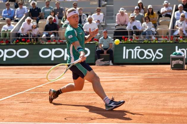 Roland Garros 2023 PARIS, IF - 02.06.2023: ROLAND GARROS 2023 - Alejandro Davidovich Fokina during his game against Novak Djokovic at the Roland Garros 2023 tournament held in Paris, France. (Photo: Richard Callis Fotoarena) x2383588x  RichardxCallis