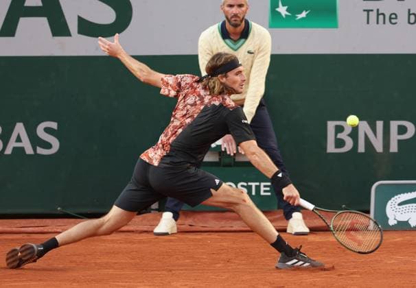 Fifth-seeded Stefanos Tsitsipas of Greece plays against Diego Schartzman of Argentina during their third-round match at the Roland Garros French Tennis Open in Paris, France, on Friday, June 2, 2023.  PAR20230602147 MAYAxVIDON-WHITE
