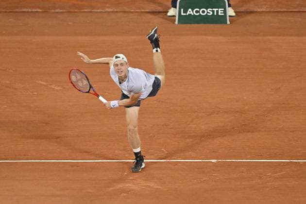 Tennis : Roland Garros 2023 - France - Denis Shapovalov - Canada Tennis : Roland Garros 2023 - France - 02 06 23 ChrysleneCaillaud Panoramic 