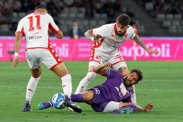 Joaquin Larrivey (FC Sudtirol) and Waild Cheddira (SSC Bari), Emmanuele Matino (SSC Bari) during Play Off - Semifinals - SSC Bari vs FC Sudtirol, Italian soccer Serie B match in Bari, Italy, June 02 2023  Copyright: xEmmanuelexMastrodonato LiveMediax xLivexMediax 0 IPA_IPA38392448