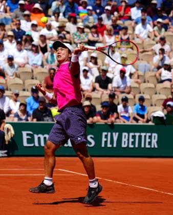 Mandatory Credit: Photo by Javier Garcia Shutterstock (13944030ao) Yoshihito Nishioka in third round action French Open Tennis, Day 7, Roland Garros, Paris, France - 03 June 2023 French Open Tennis, Day 7, Roland Garros, Paris, France - 03 June 2023  Copyright: xJavierxGarcia Shutterstockx 13944030ao