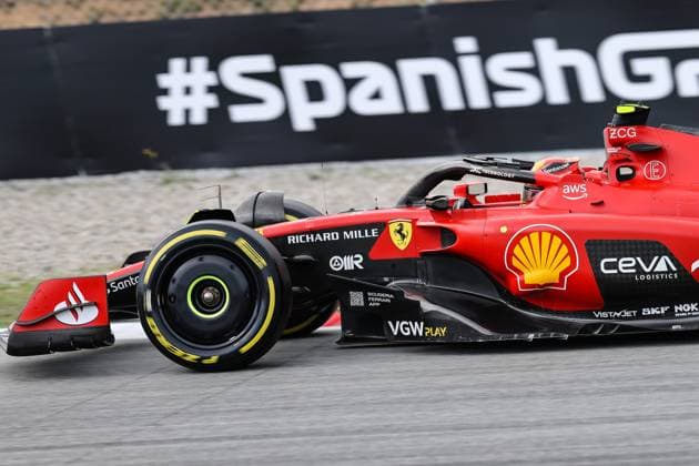 55 Carlos Sainz (ESP, Scuderia Ferrari), F1 Grand Prix of Spain at Circuit de Barcelona-Catalunya on June 3, 2023 in Barcelona, Spain. (Photo by HOCH ZWEI Italy Photo Press) (Verwendung nur in Deutschland - GERMANY ONLY) *** 55 Carlos Sainz ESP, Scuderia Ferrari , F1 Grand Prix of Spain at Circuit de Barcelona Catalunya on June 3, 2023 in Barcelona, Spain Photo by HOCH ZWEI Italy Photo Press Use only in Germany GERMANY ONLY 