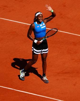 Mandatory Credit: Photo by Javier Garcia Shutterstock (13944030bg) Coco Gauff celebrates her third round win over Mirra Andreeva French Open Tennis, Day 7, Roland Garros, Paris, France - 03 June 2023 French Open Tennis, Day 7, Roland Garros, Paris, France - 03 June 2023  Copyright: xJavierxGarcia Shutterstockx 13944030bg