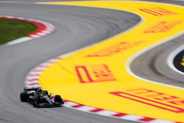 F1 Grand Prix of Spain - Qualifying Lewis Hamilton of Great Britain driving the (44) Mercedes AMG Petronas F1 Team W14 during qualifying ahead of the F1 Grand Prix of Spain at Circuit de Barcelona-Catalunya on June 3, 2023 in Barcelona, Spain. Barcelona Spain  Copyright: xJosexBretonx originalFilename:breton-f1grandp230603_np9vu.jpg